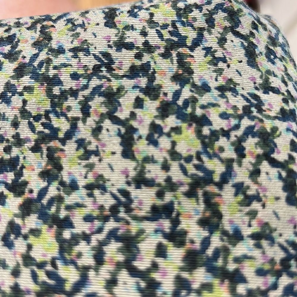 Cabi Patterned Jeans Super Soft Size 2 - Picture 7 of 7
